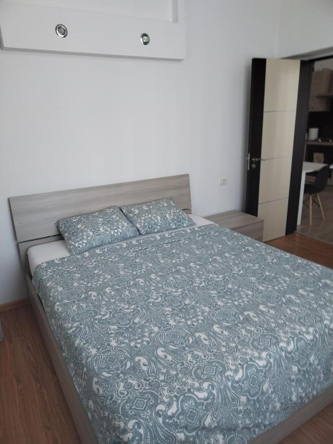 オラデアApartament Nimfeaアパートメント エクステリア 写真